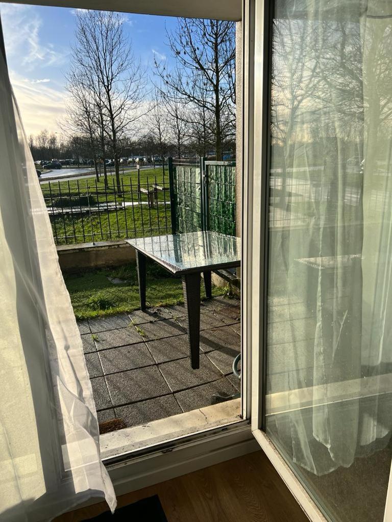 Appartement 5Min Gare Rer Disneyland Paris Val D'Europe La Vallee Village Parking Inclus Montevrain Ngoại thất bức ảnh