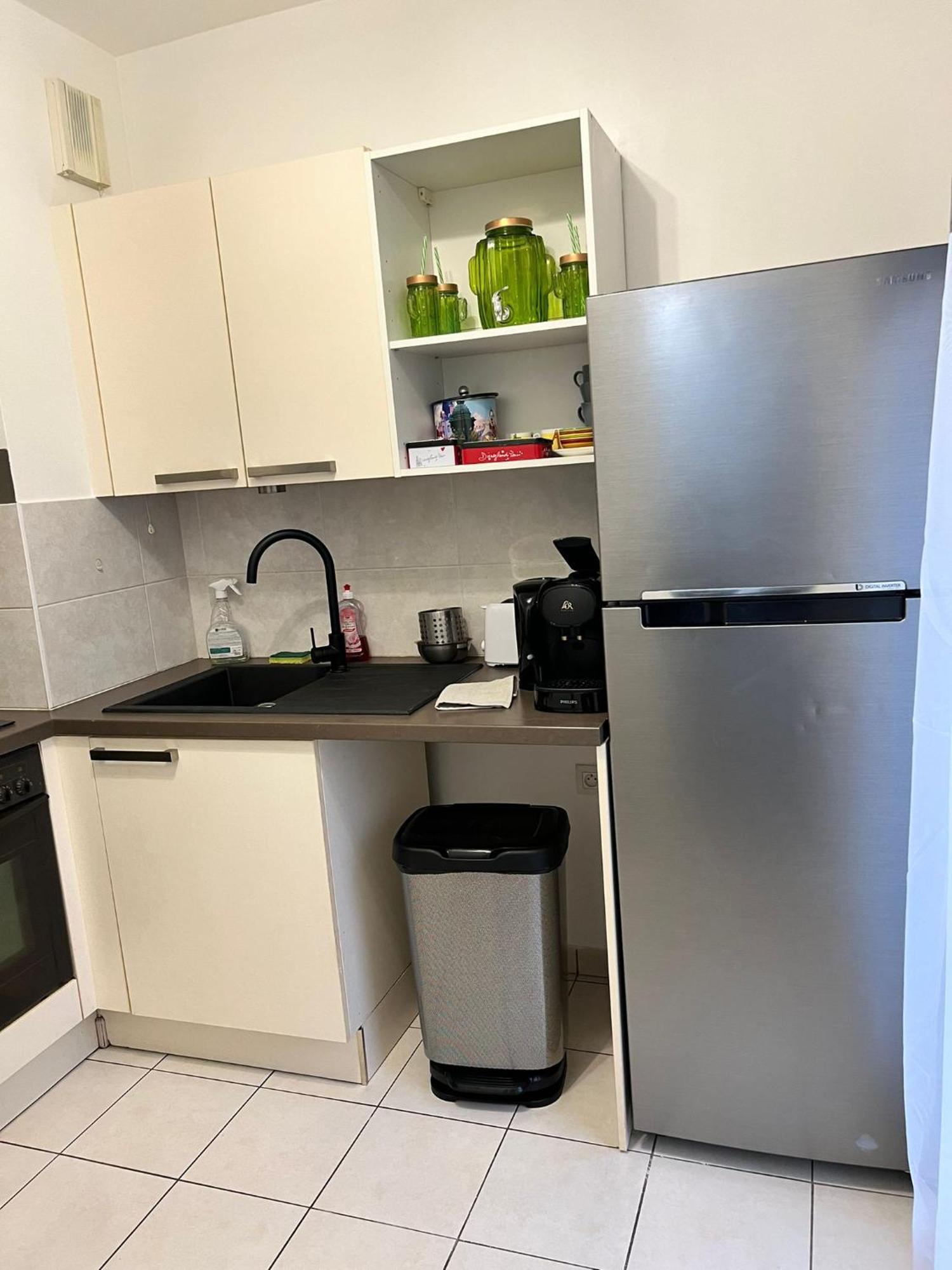 Appartement 5Min Gare Rer Disneyland Paris Val D'Europe La Vallee Village Parking Inclus Montevrain Ngoại thất bức ảnh